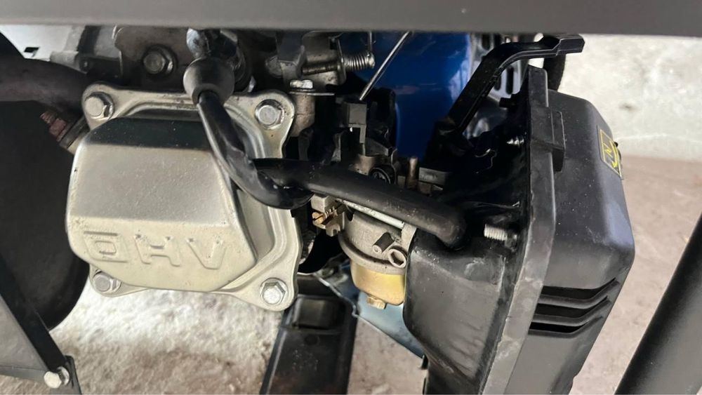 Генератор бензиновий