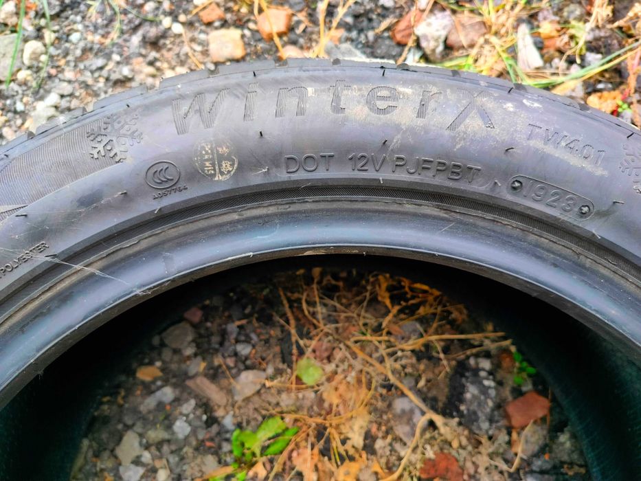 комплект зимових шин 205/55R17 95V Triangle WinterX 2023 року