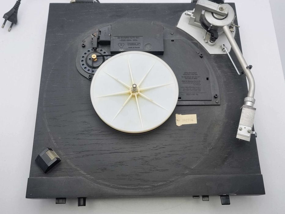 Gramofon Unitra GS-460 Bernard Czarny