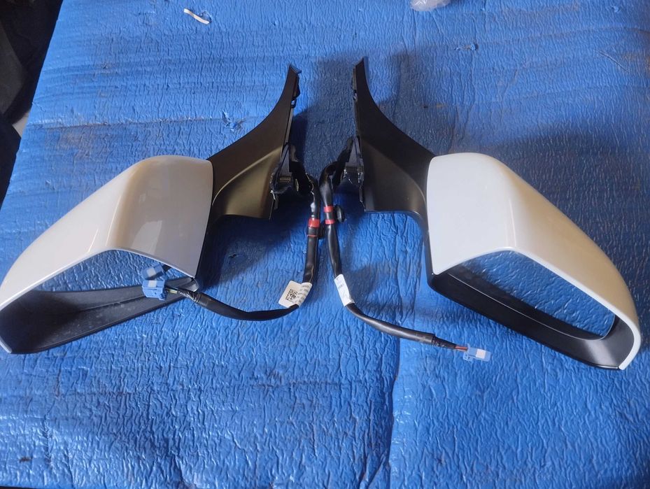 Tesla Model 3 дзеркало праве ліве рест дорест