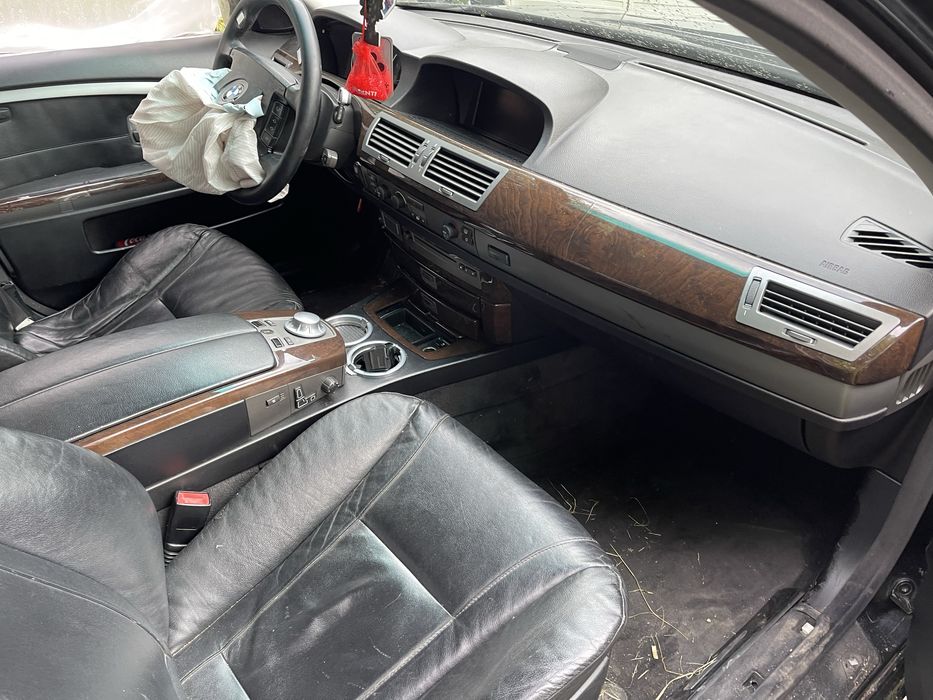 BMW E65 2008r Drzwi prawe