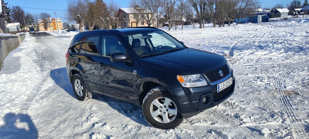 Suzuki Grand Vitara 2.7 V6