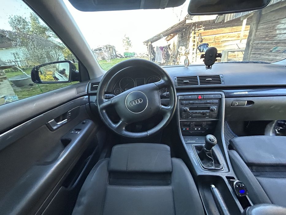 Продам Ауді А4 б6 кватро механіка BAU мотор