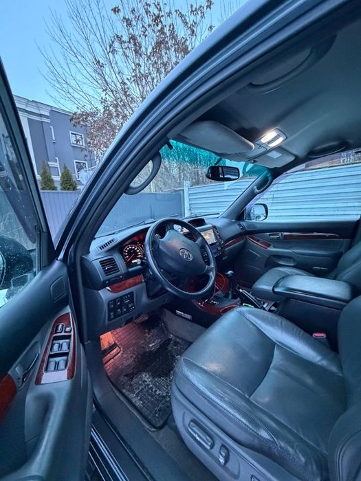 Продам Toyota Prado