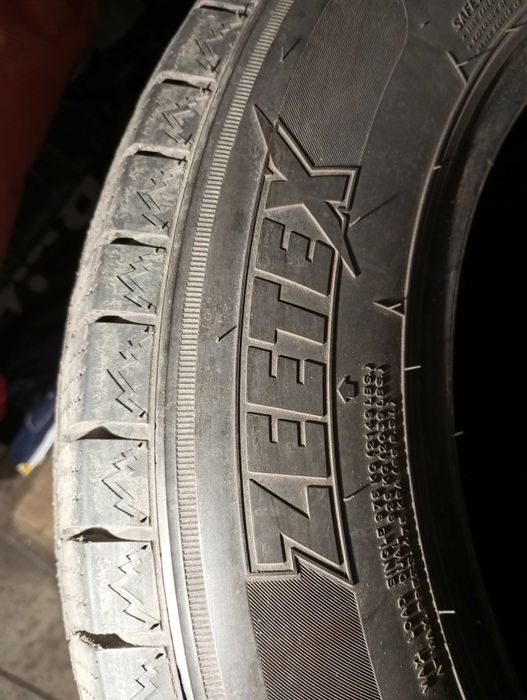 205/65R16C Zeetex WV1000 зимова гума, комплект, 1 ткм 24 року