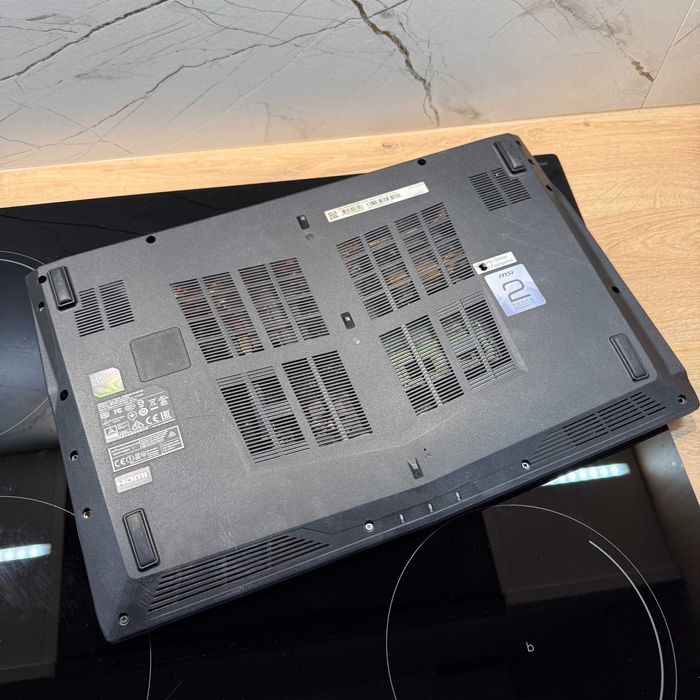 Laptop MSI Leopard Pro GP62MVR 6RF - Intel i7-6700HQ 16/256GB GTX 1060