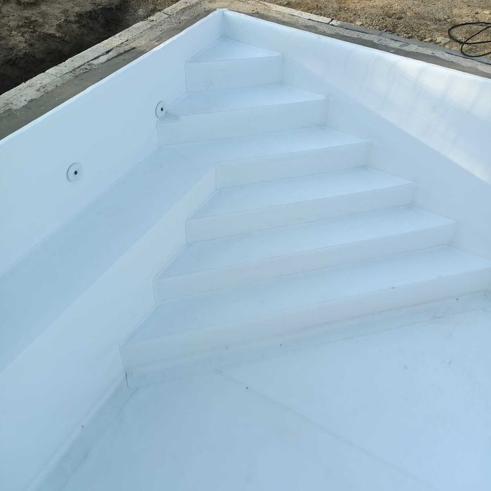 Folia basenowa Cefil kompleksowo 1,5 mm Foliowanie basenu