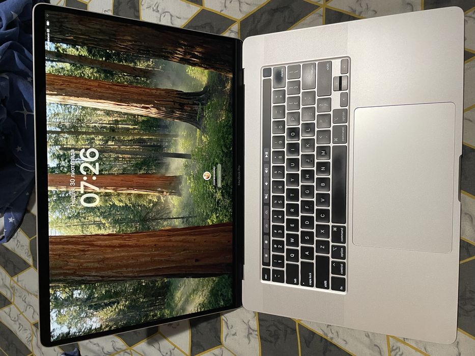 Apple Macbook Pro A2141 i7 2019