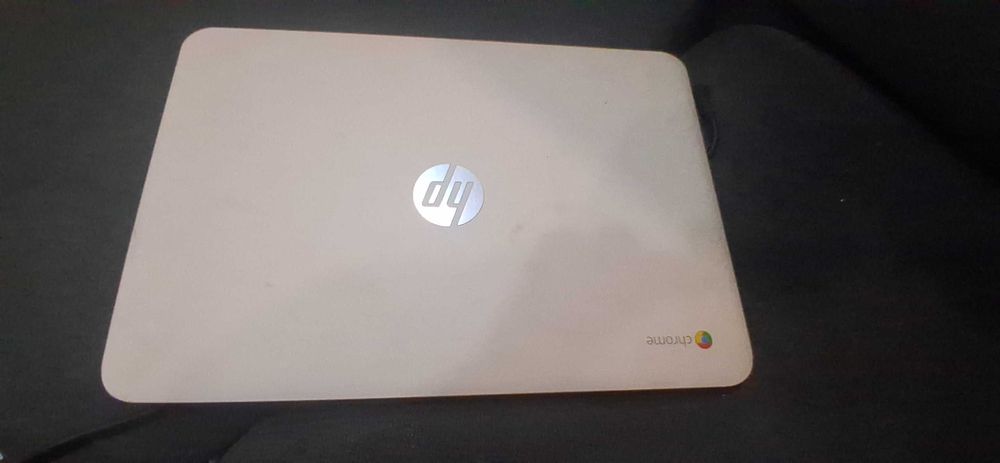 3 Computadores HP a trabalhar para pecas