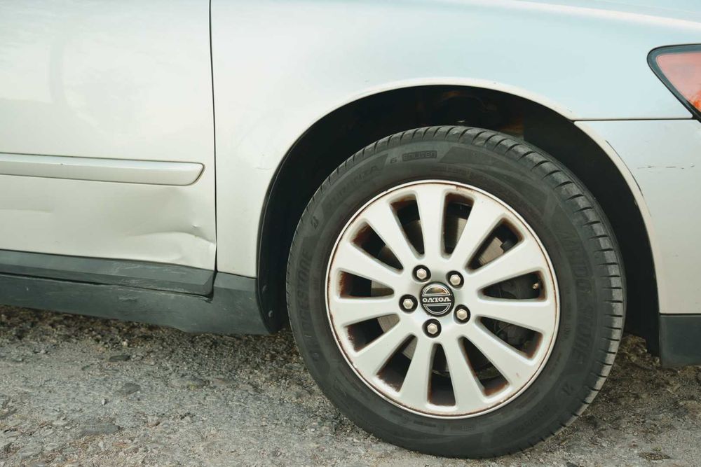 Volvo V50 2.0 D Momentum 2004 - 165.000 km - Diesel 136 CV | Carrinha familiar