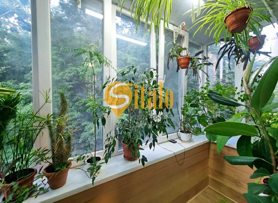 Печерський район 3х кімнатна Бойчука Метро Звіринецька Видубичі