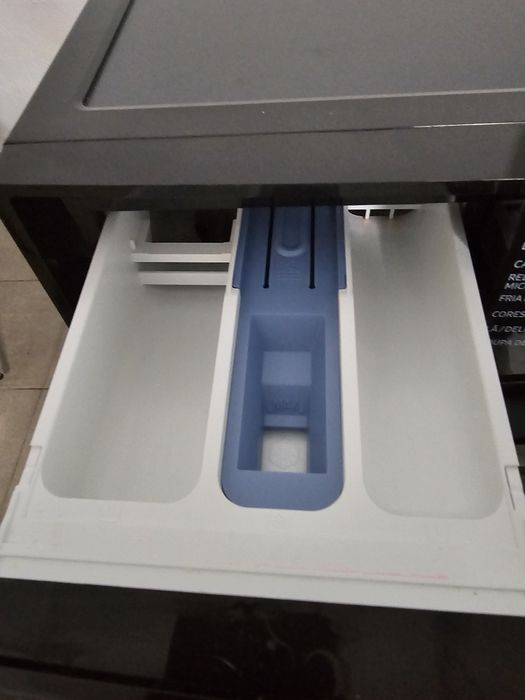 Máquina de Lavar Samsung Smart - NOVA (apenas 2 meses de uso)