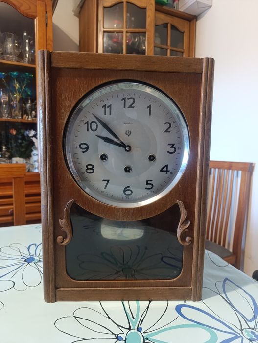 Relógio da marca reguladora antigo