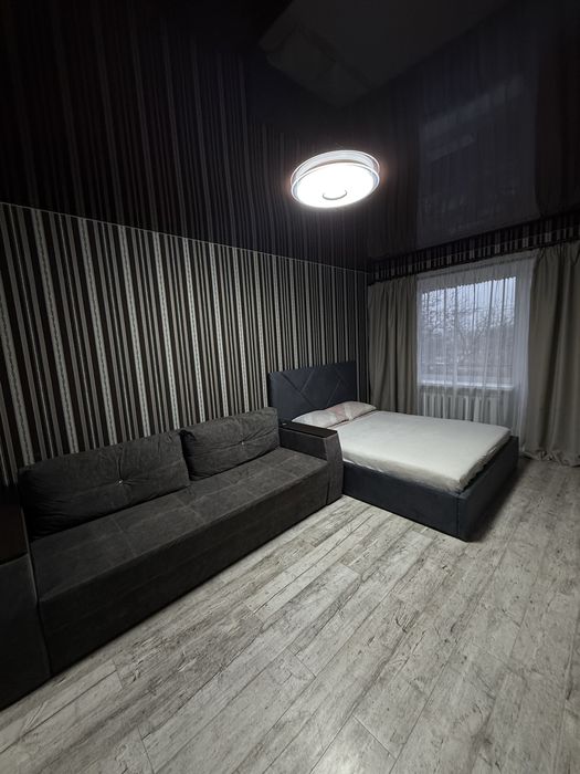 Квартира подобово в центрі міста з євроремонтом