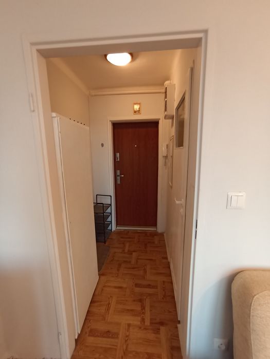 Wynajmę kawalerkę os. Dolinki