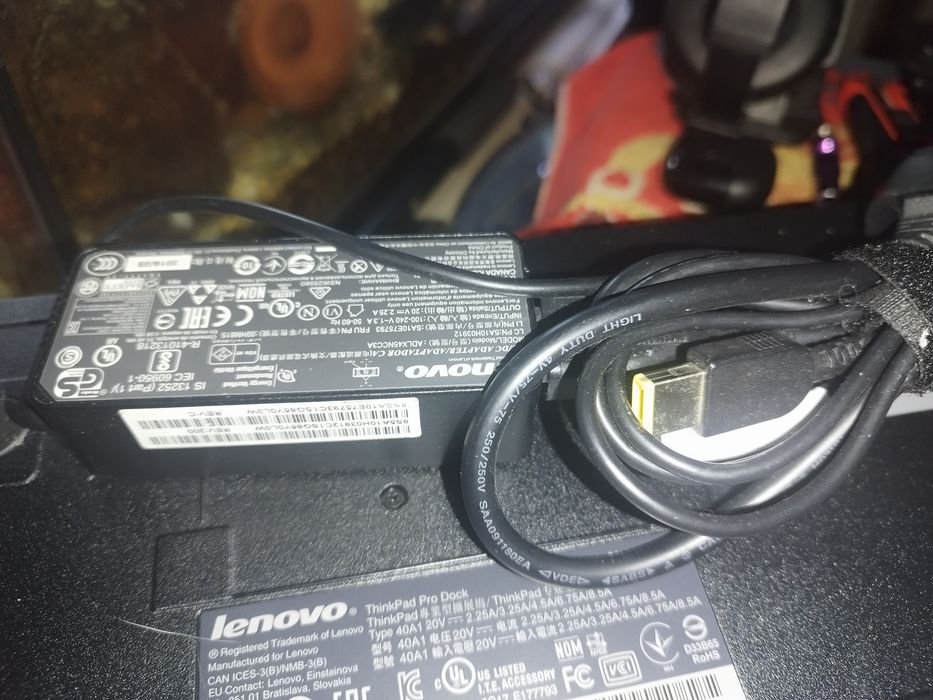 ThinkPad Lenovo Pro Dock488720487269672961
