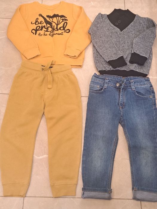 Продам вещи на мальчика за все 180р.