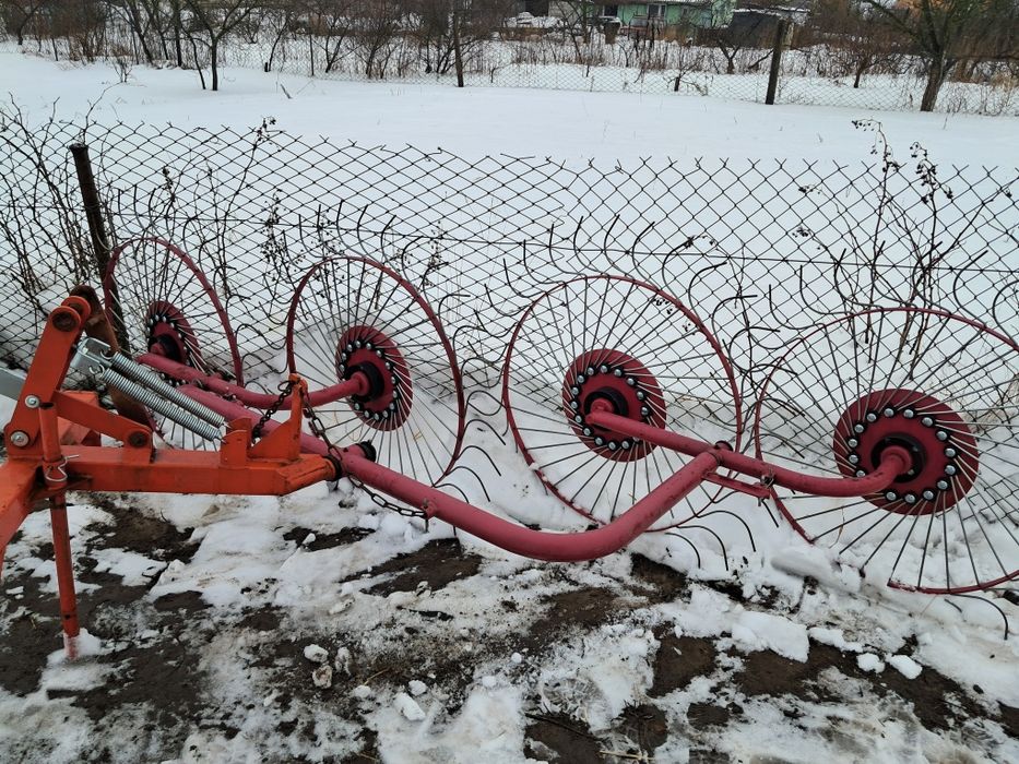 Продам граблі ворушилкі