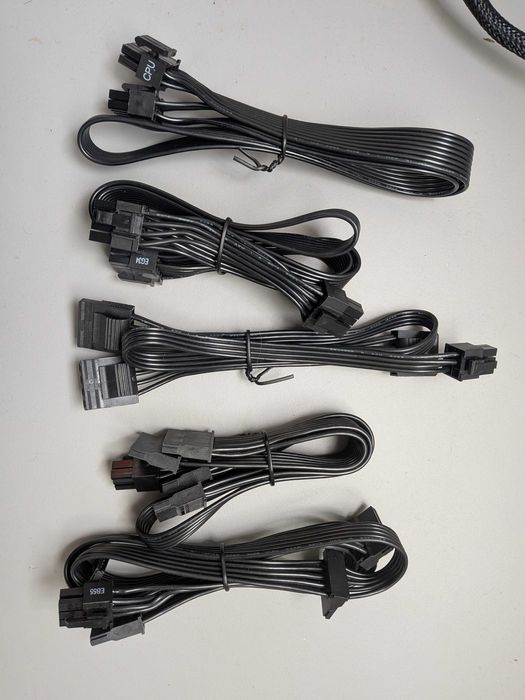 Fonte de Alimentação CX550M