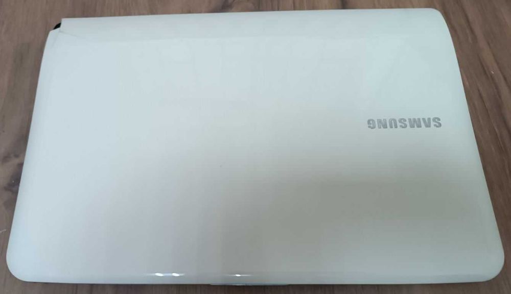Ноутбук Samsung SF510, і3-М370, 4Гб ОЗУ, SSD 120Гб, АКБ знос 20%