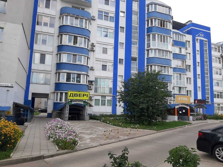 Магазин 136 м2, ЕПІЦЕНТР