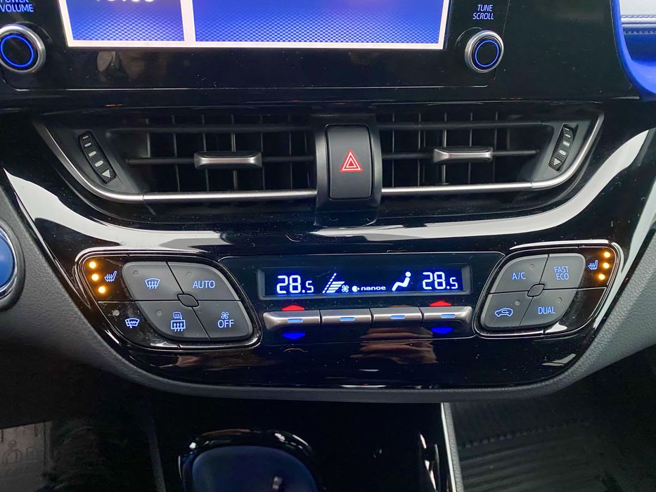 Toyota CHR Gybrid 2020 2.0 avtomat