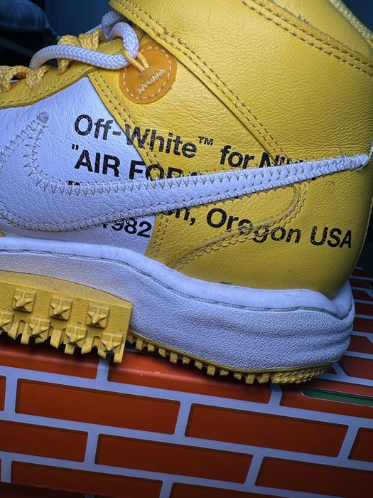 Nike Air Force 1 Mid Off-White Varsity Maize