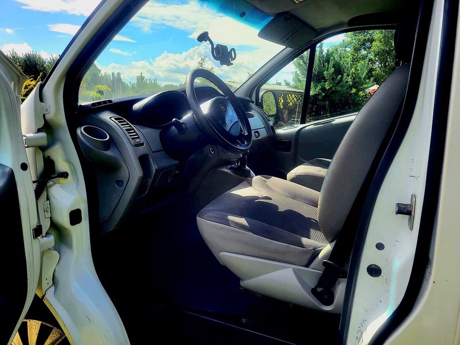 Opel Vivaro Blaszak