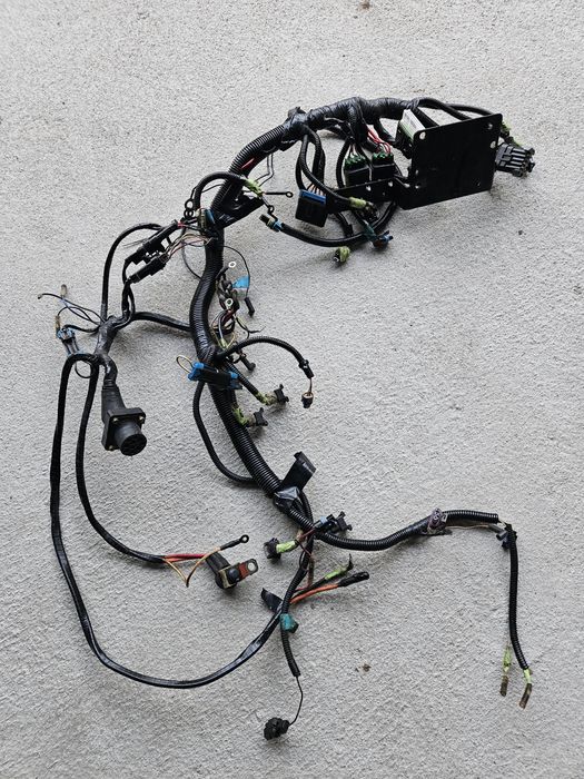 Wiązka elektryczna czesci Mercruiser Mag350 wtrysk