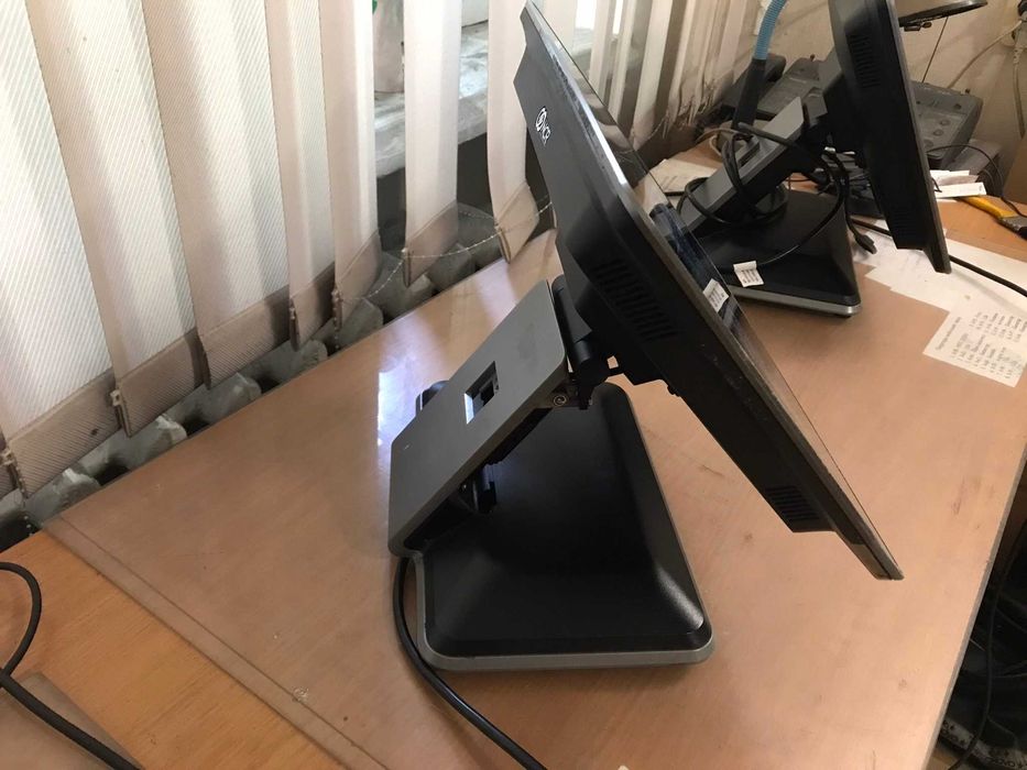 POS терминал NCR POS terminal4 ядра 8Gb  WI-FI  120Gb SSD есть 20шт