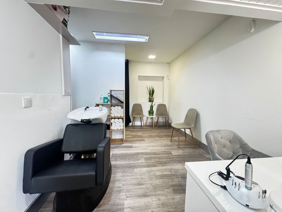 Arrendo espaço comercial
