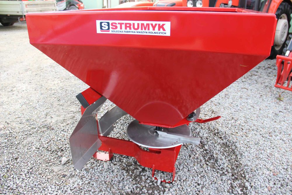 Rozsiewacz do nawozu dwutarczowy nowy model  siewka lej strumyk TYTAN
