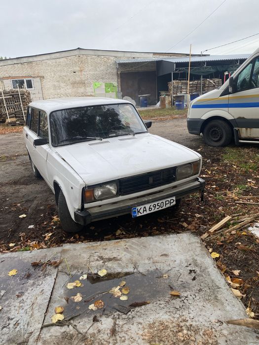 Продом ваз 2104.