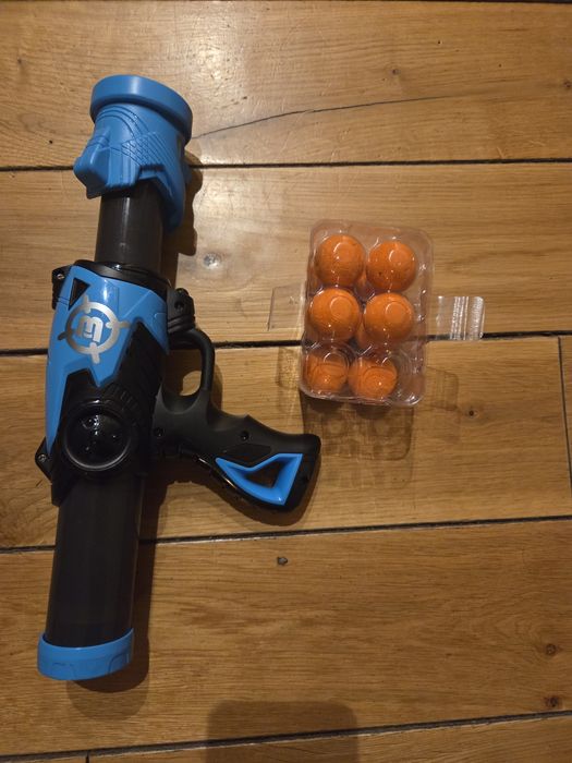 Pistolet plastikowy na kuleczki piankowe