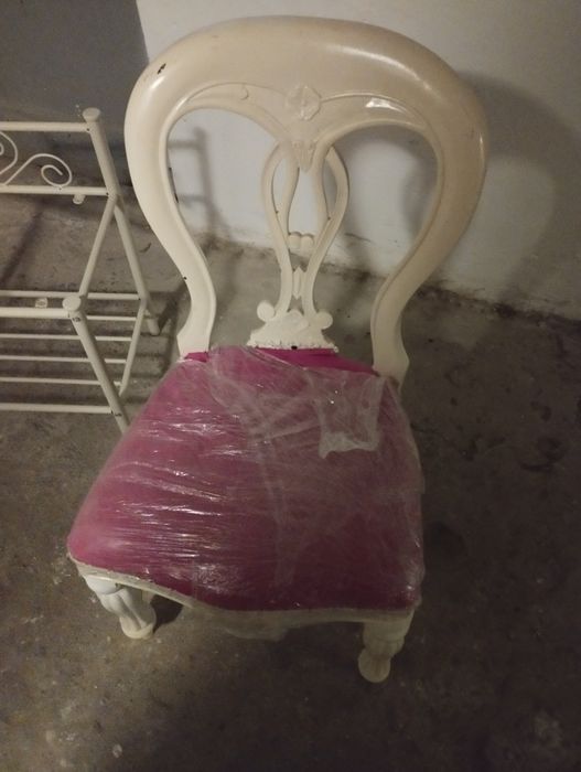 Krzesło Glamour biale