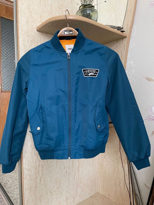 Куртка - бомбер Vans
