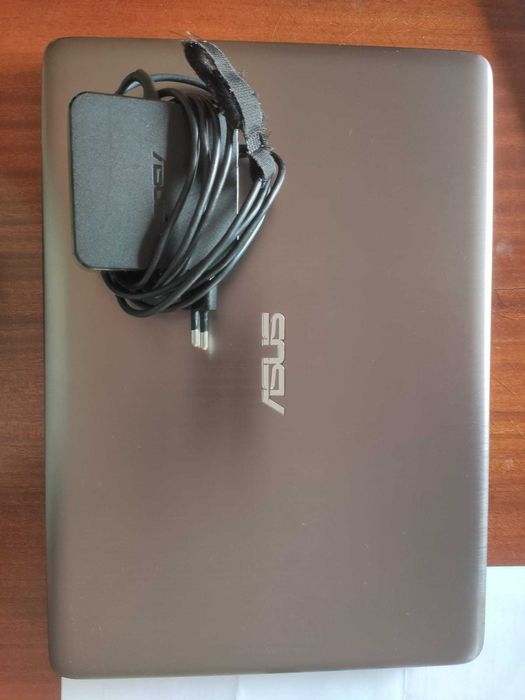 ASUS K401U i7-7500U, 8GB,512GB SSD,940MX 2GB,14.1P FHD,W10