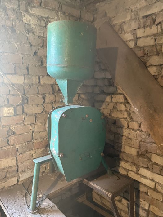Продам млин, в робочому стані