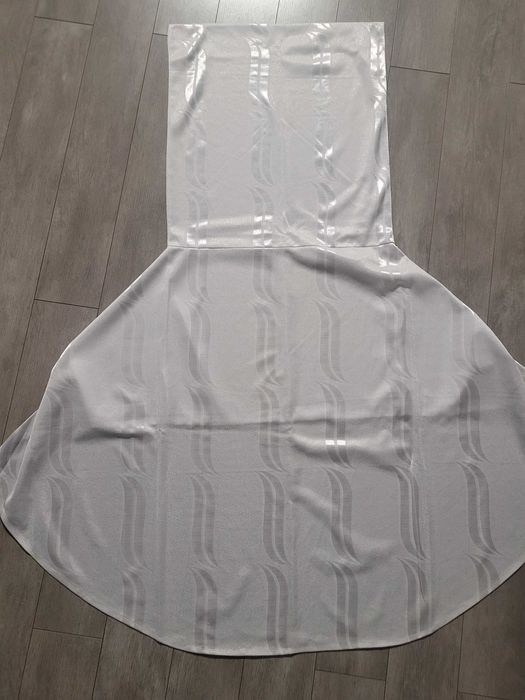 Sukienki na krzesła, pokrowce. 20 szt