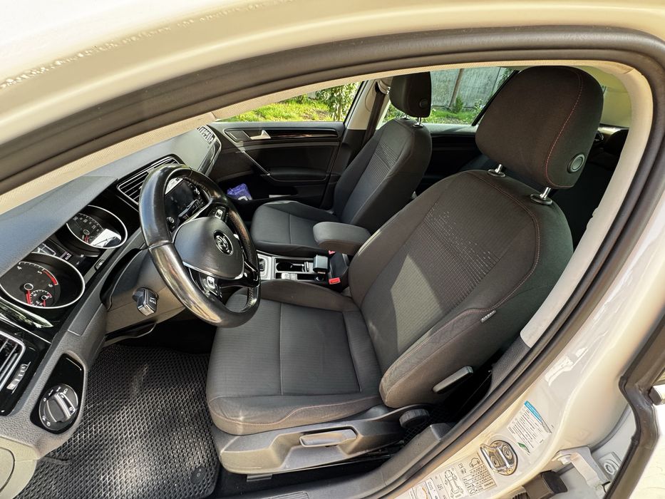 Volkswagen golf 2017