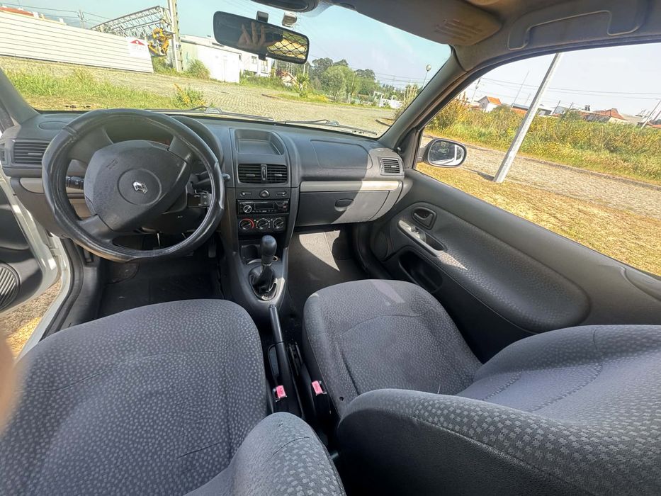 Renault Clio storia