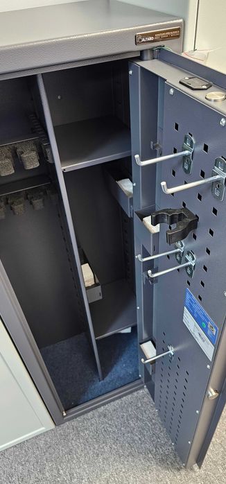 Szafa na BROŃ - sejf myśliwski - Klasy S1 - ELEKTRONICZNY zamek