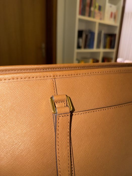 Michael Kors  Jet Set Totebag camel e hardware dourado - como nova