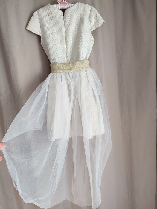 Стильне плаття дівчинка