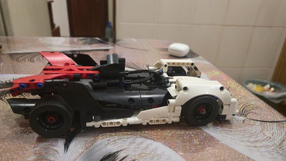 Модельки Lego собранные