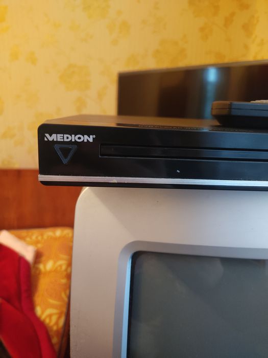 dvd плеєр Medion md84643