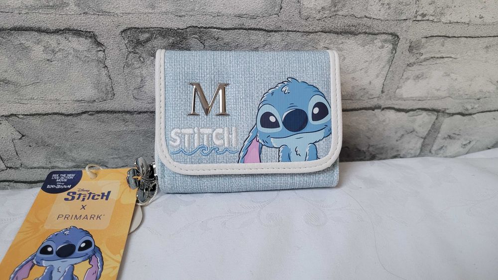 Portfel ze skóry ekologicznej ze Stitchem z bajki Disneya PRIMARK