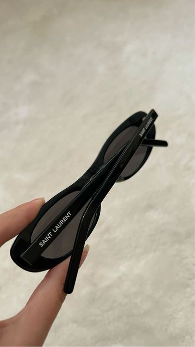 Stylowe okulary przeciwsłoneczne