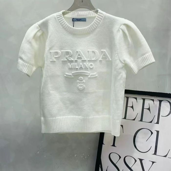 Кофтинка прада Prada S-M