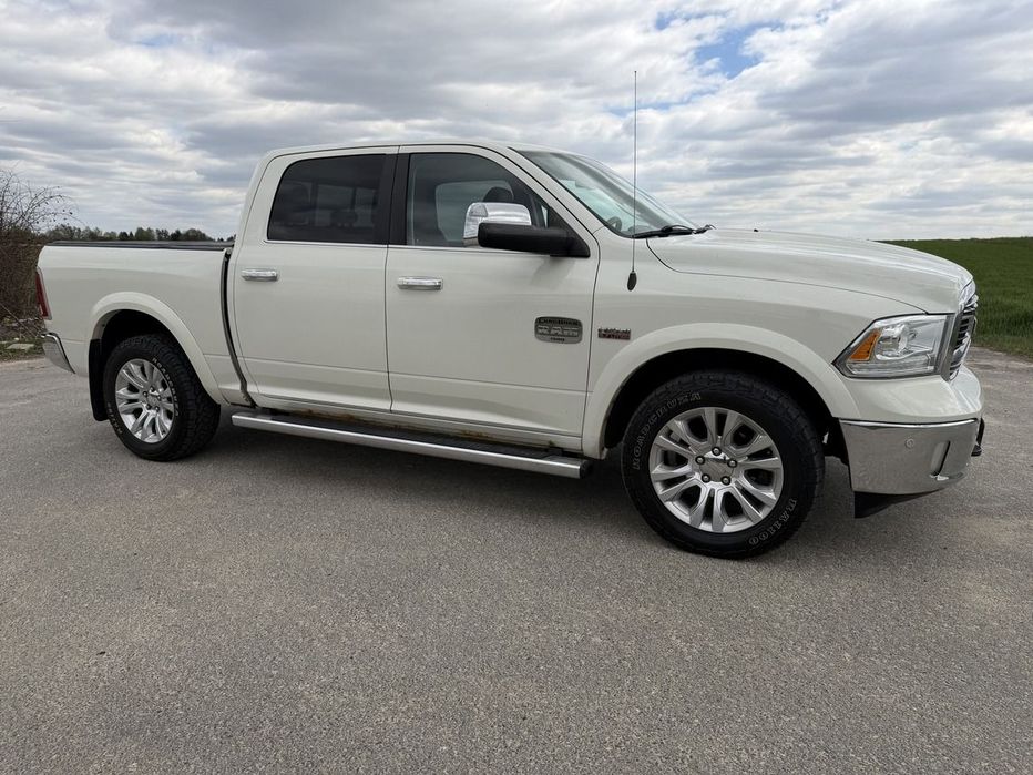 Dodge RAM 5,7 HEMI / 4x4 / LONGHORN / full opcja / gotowy do jazdy